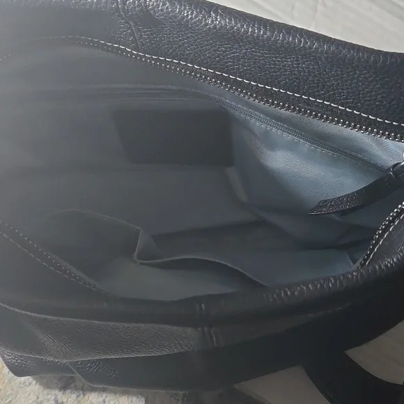 Coach - Picture 8 of 8